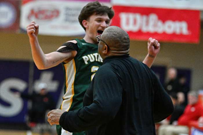 a Putnam North Eugene 5A Oregon boys basketball quarterfinal 2024 Leon Neuschwander 67